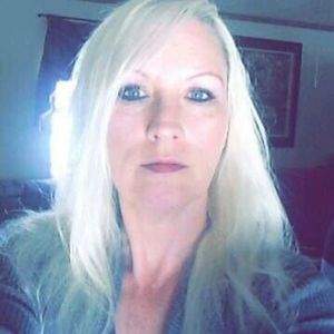 Meet your Posher, Pamela